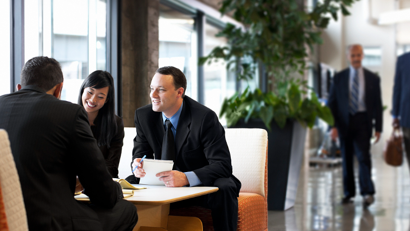 找陪同翻译如何不踩坑，商务陪同翻译介绍